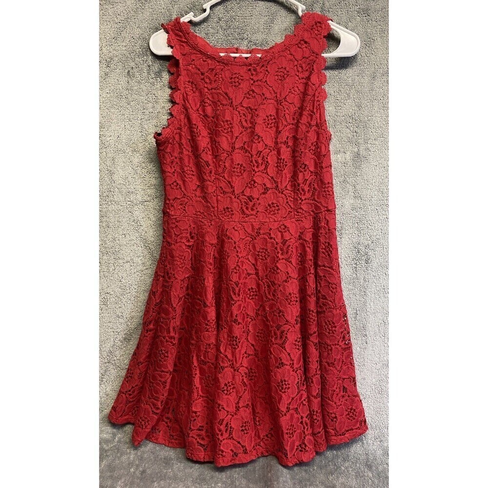 City Studio Juniors Fit & Flare Red Floral Lace Special Occasion Dress Size 11 - Picture 6 of 14
